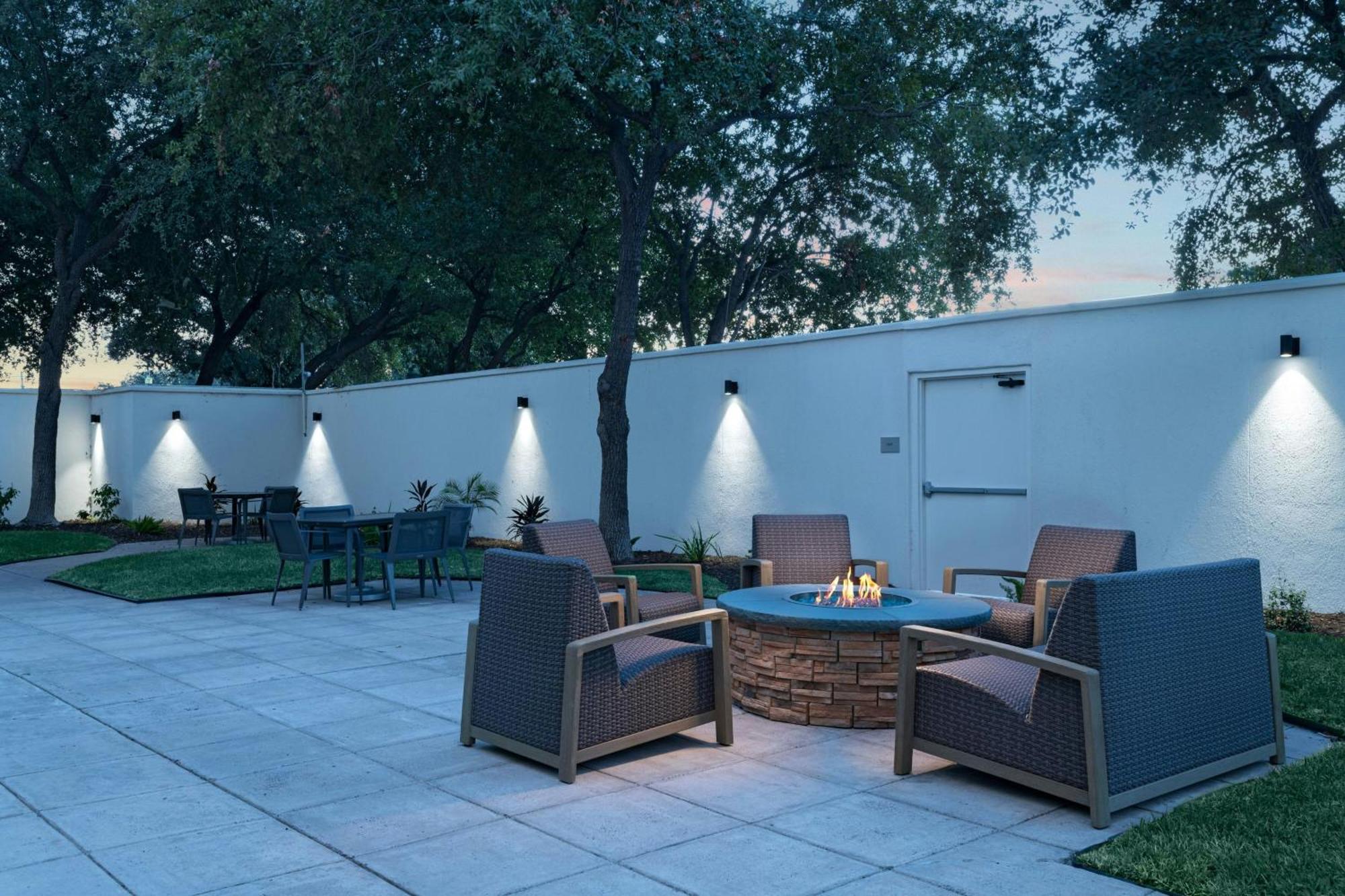 Courtyard Laredo Hotell Eksteriør bilde